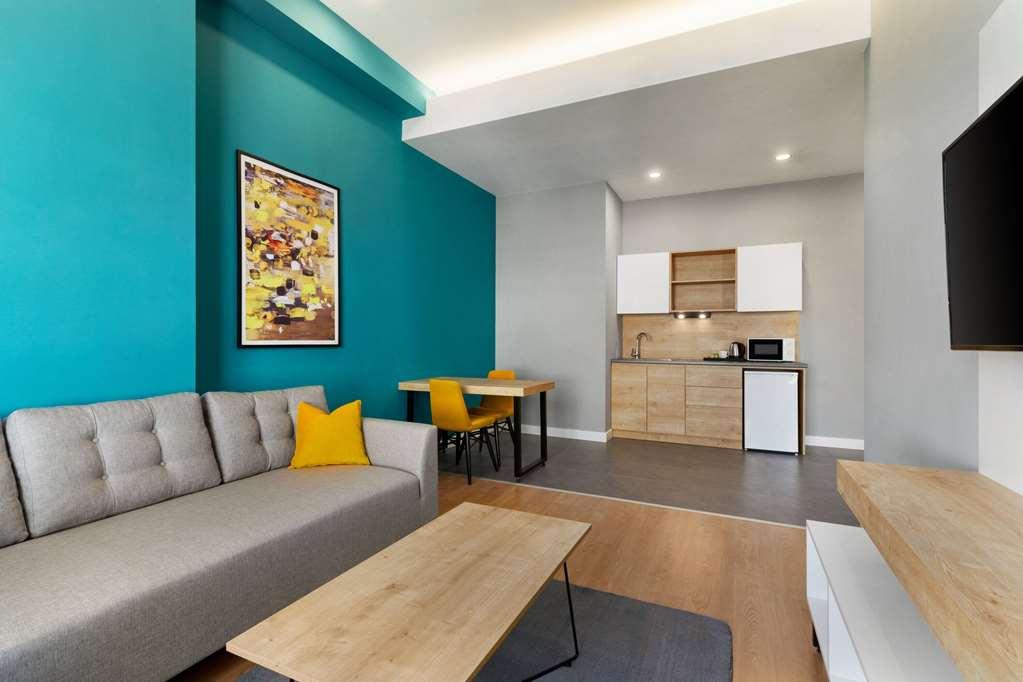 Days Inn & Suites By Wyndham Esenyurt อิสตันบูล ห้อง รูปภาพ