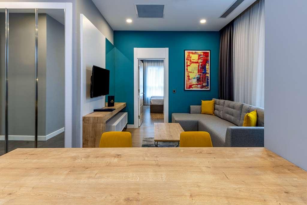 Days Inn & Suites By Wyndham Esenyurt อิสตันบูล ห้อง รูปภาพ
