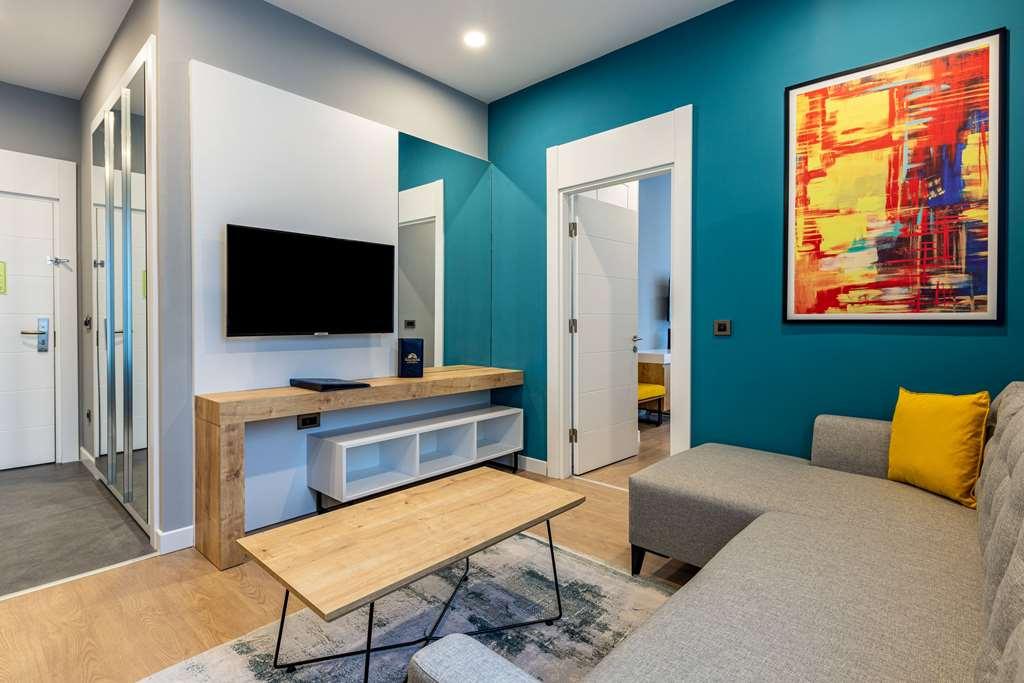 Days Inn & Suites By Wyndham Esenyurt อิสตันบูล ห้อง รูปภาพ