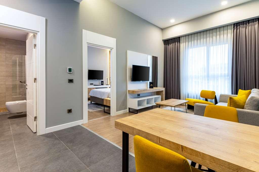 Days Inn & Suites By Wyndham Esenyurt อิสตันบูล ห้อง รูปภาพ