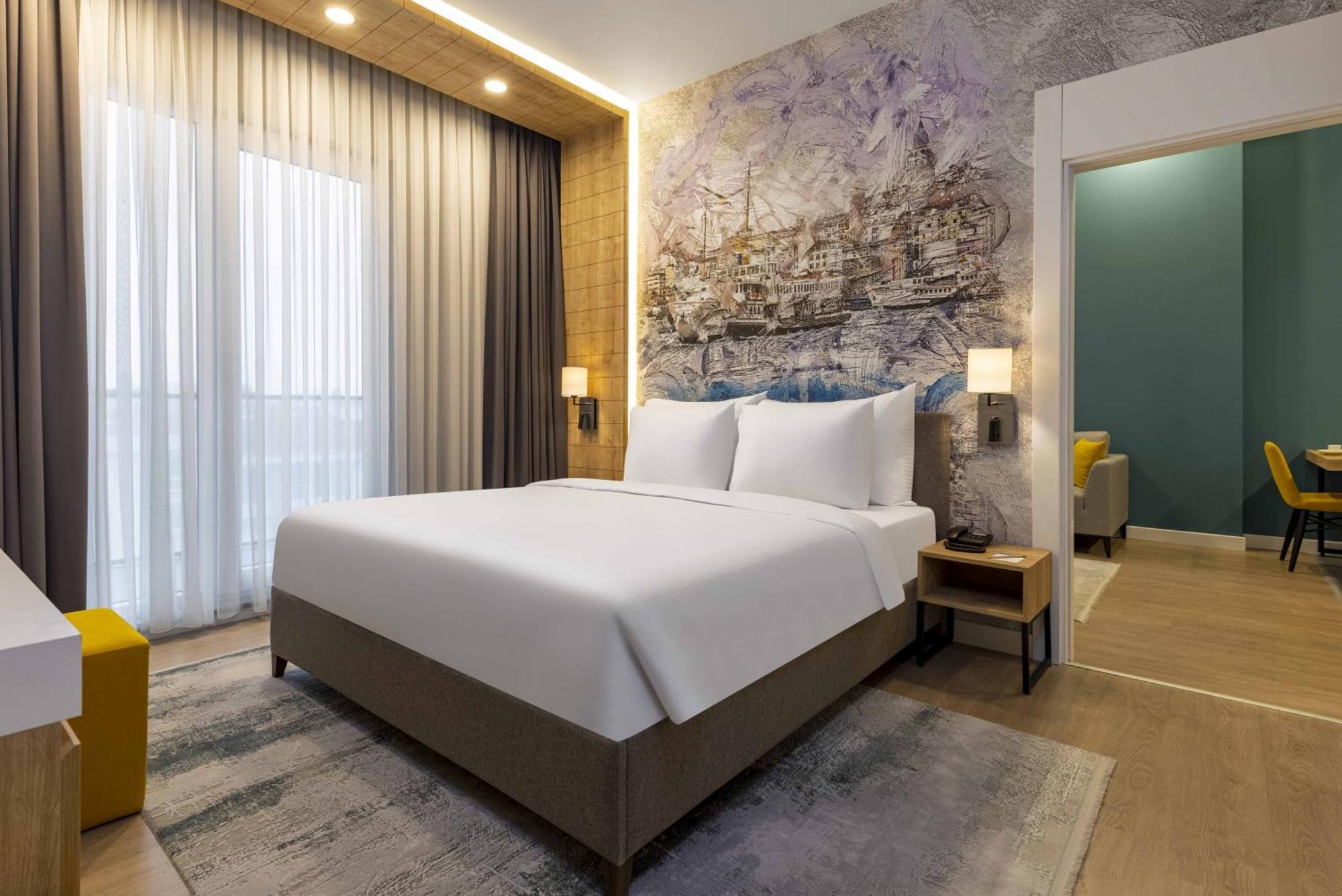Days Inn & Suites By Wyndham Esenyurt อิสตันบูล ภายนอก รูปภาพ